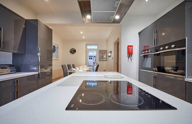 Host Stay The View Old Coastguard Cottage - Photo 6