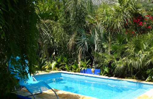 Villa Tropica, total privacy, tropical garden and private pool - Photo 57