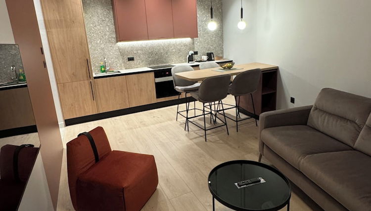 Urban Flame Apartments - Foto 1, Imagen principal