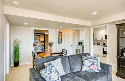 Puget Sound Views Des Moines Apt with Patio - Foto 7