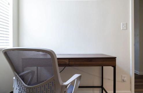 Spacious Tower Grove 3BR Home ABODEbucks - Foto 17