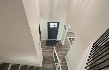 Brand New 4BR Near Downtown and Lucas Oil Stadium - Photo 38