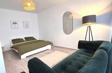 93qm-4 Rooms-WiFi-City Centre - Foto 1