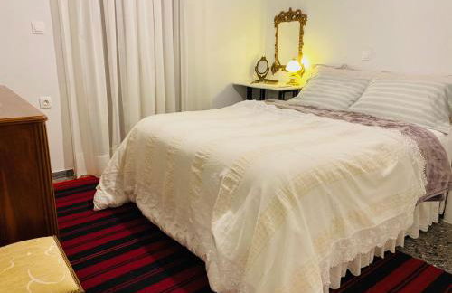 Heirlooms and Halos - Foto 8