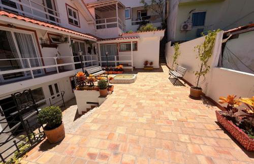 Piratas Do Morro Apartamento Praça - Foto 3