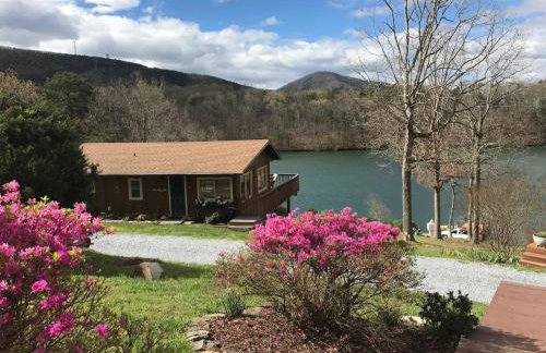 Cute and Comfy Cabin - Foto 44