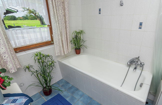 Spacious 4 Person Holiday Home near Chiemsee - Foto 15