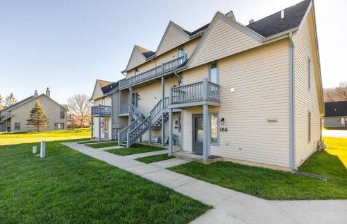 SKIING, HIKING, VILLAGE OF EVILLE MTN ESCAPE - Foto 27