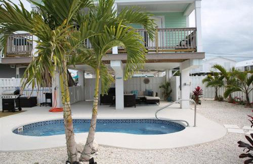 Seas the Day - Spacious Waterfront Pool Home, 50` Dock! - Foto 28