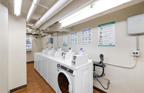 Top Floor Studio with Balcony & Views 3528 - Foto 49