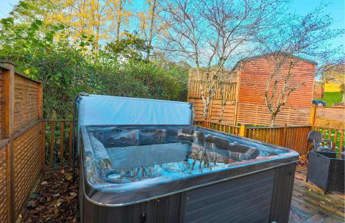 Spacious Oak Cabin with Hot Tub - Devon - Foto 20