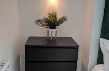 Dream101, Luxury 2 Bedroom apartment - free parking - Foto 14