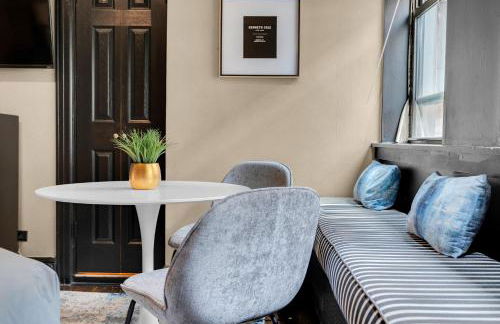 NYC Apartment in The Best Location! Walking Distance to Everything! - Foto 10