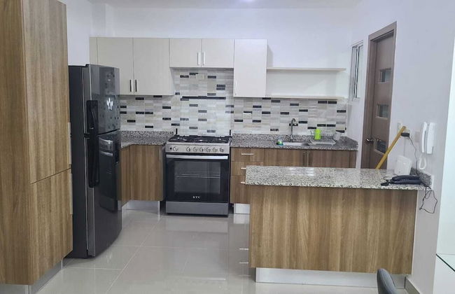 Con piscina a 10 minutos del aeropuerto - Foto 13