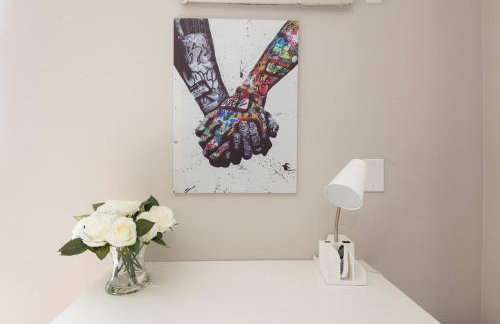 Skyline Palms 1-Bedroom with Roof-Top Pool - Foto 8