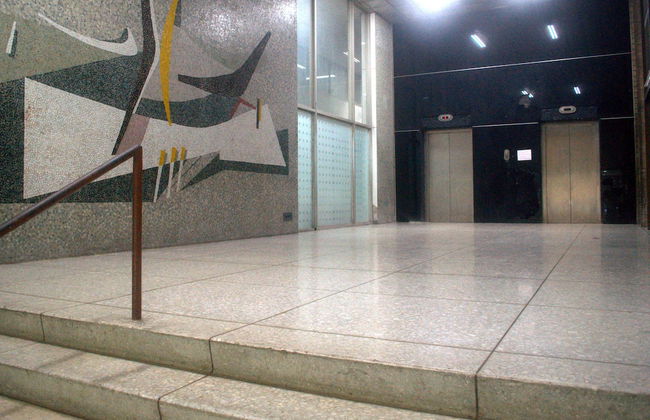 Aparthotel in Havana - Photo 2