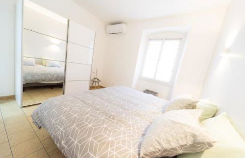 Ravissant Triplex et Duplex au Centre de Pont St Esprit - Foto 27