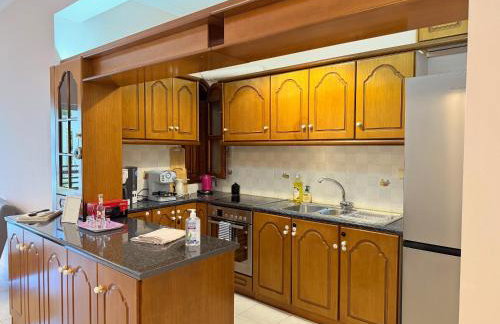 Zeus Beach Condo - Foto 19