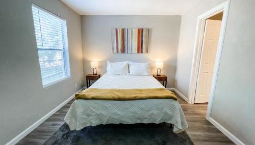 Perfect for Group with 2BR, 2BA and Pool - Foto 5