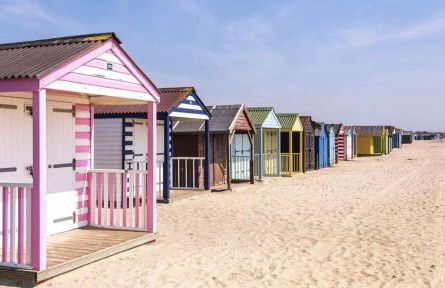 The Showman's Carriage w King Bed close to beach - Foto 68