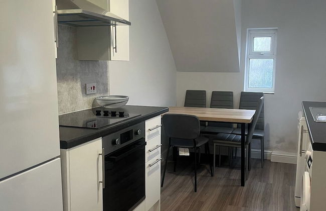 Gateshead's Diamond 2 Bedroom Apartment - Photo 5