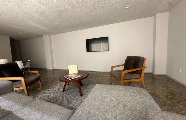 Modern Polanco Stay - Parking- Elevator- Sleeps 10 - Foto 1