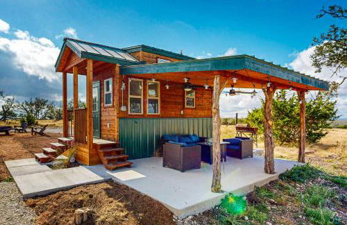 Modern Tiny House in Hill Country with Covered Patio - Foto 1
