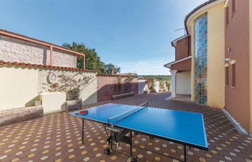 Four-Bedroom Holiday Home In Vodnjan - Foto 5