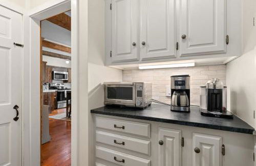 Vermont Retreat with private pool and tennis court - Foto 51