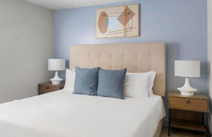 Landing Beautiful 2BD Tennis Court Clubhouse - Foto 38