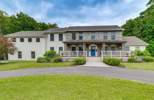 Monterey Home with Hot Tub, Pool and Game Room! - Foto 45