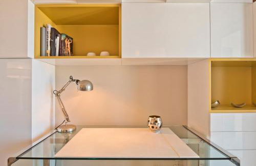 Sea Front Family Apartment - Foto 24