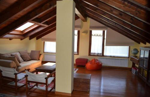 Casa adosada con gran jardín en Fontanals - Foto 18