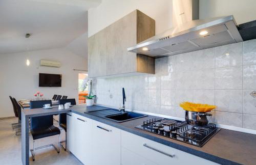 Lovely VILLA Piljan with a private swimming POOL - Foto 20