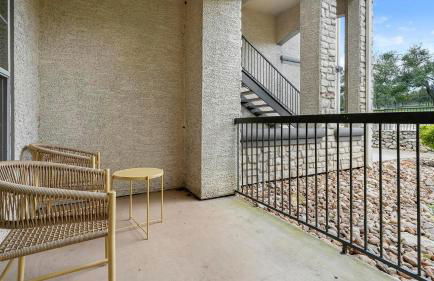 Landing Beautiful 2BD in Bee Cave - Photo 20