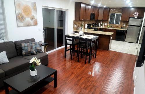 4 Bedrooms & 2.5 Bathrooms in LA - Foto 1