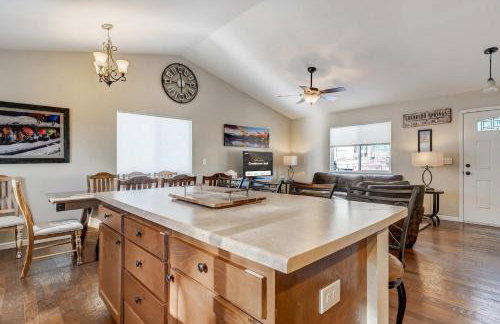 Cresthaven Hall 2 Mins to UCCS Family Fun & BBQ - Foto 17