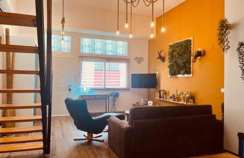 Dúplex tipo loft de estilo selvático y safari, con encanto y a pasos del mar - Photo 4