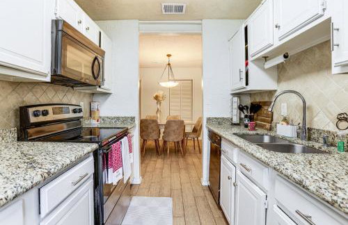 5 Mi to Westchase District Houston Extended Stay - Foto 8