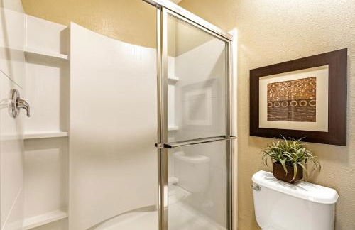 Family Friendly - South Facing Pool - Game Room - Gated - Near Disney - Foto 16