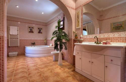 Villa Villa Adelfa by Interhome - Foto 30