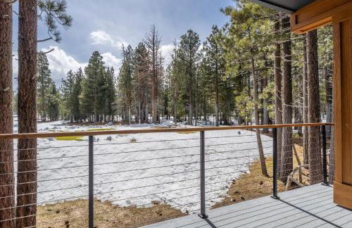 New Luxury 4BR /3BA Obsidian Reserve #110 – Hot Tub, 2-Car Garage, Pool Table, Mount Views! - Foto 50