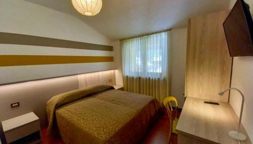 Imperial Rooms - Photo 2