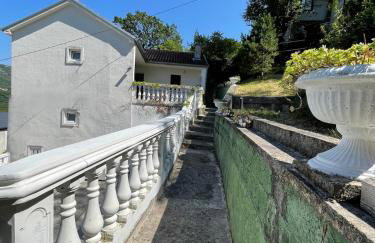 Large Villa for Families & Friends 5 Bedrooms Near Beach - Foto 1