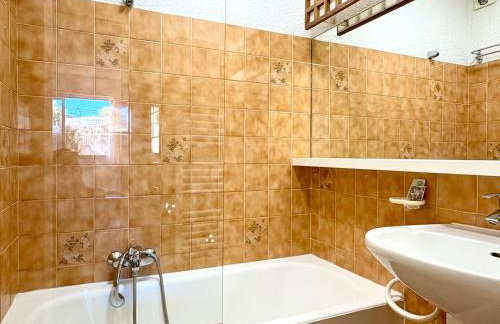 Studio 4 pers, balcon vue mer, Wi-Fi inclus - FR-1-827-22 - Foto 9