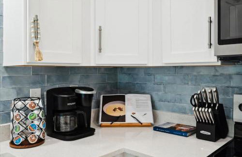 Brand New Luxury Rental on Oleander Unit G - Foto 8