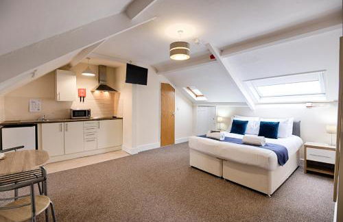 Double Room - Kitchen - Parking - Near Shops - Foto 50