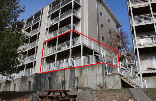 Wheelhouse Condo Lake View! 3BR 3BA - Foto 20