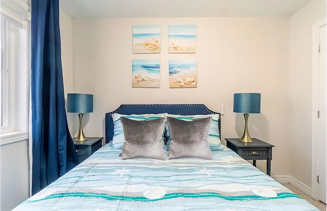 3BR 2 5BA Townhome 1 min to the Beach BBQ Parking - Foto 8