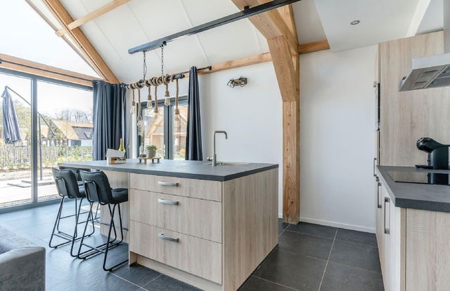 Chic Thatched-roof Stay - Foto 5